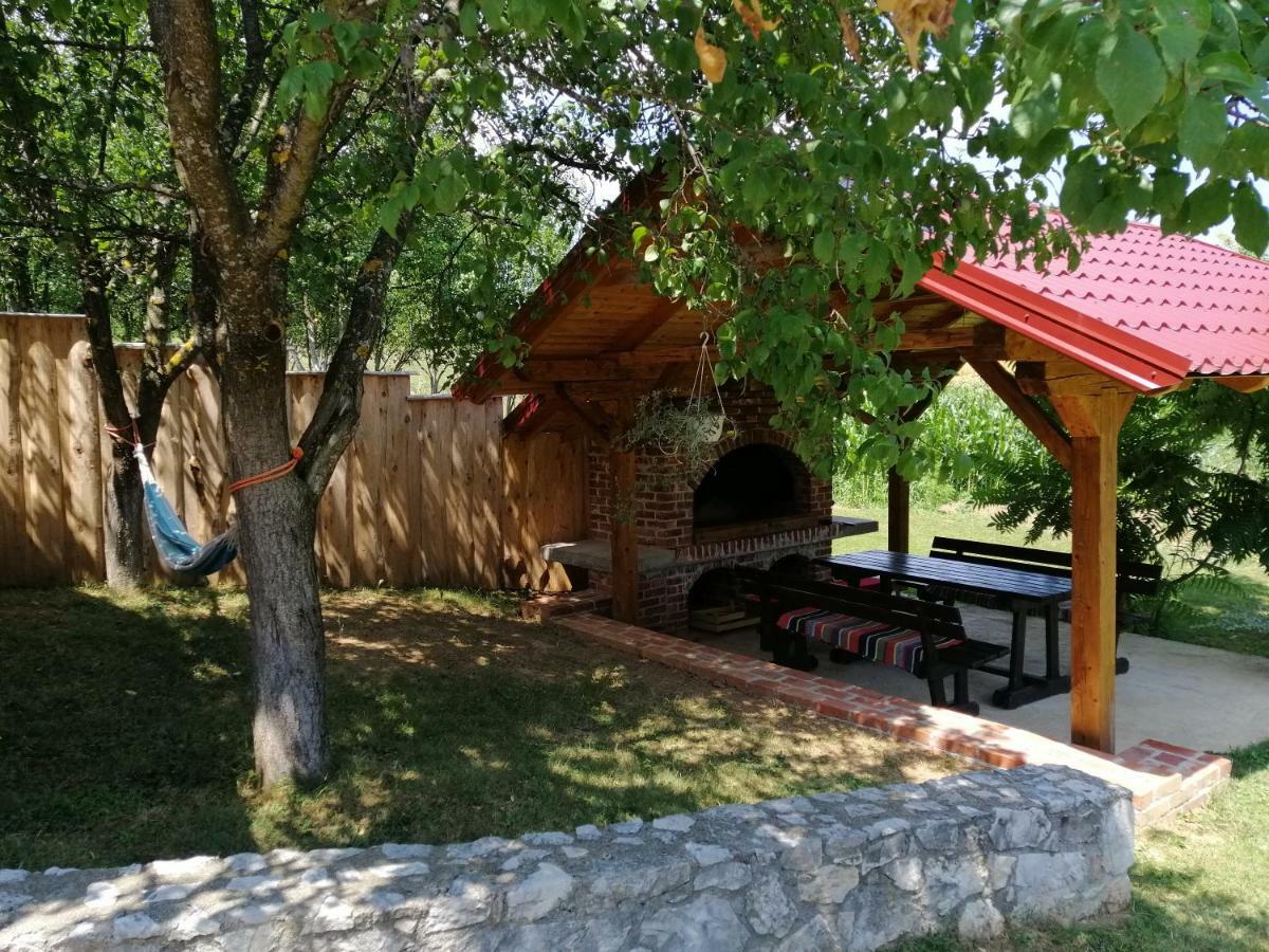 Apartamento House Mihaela&Nina Selište Drežničko Exterior foto